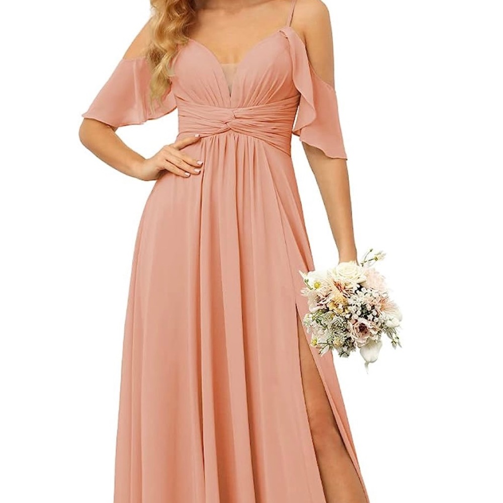 Peachy pink bridesmaid dress NWT size 4